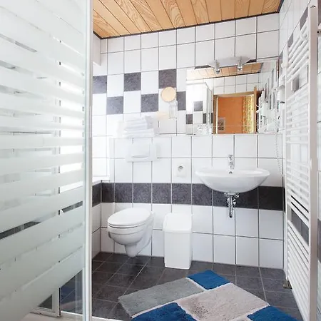 Zur Linde 3* Braunweiler