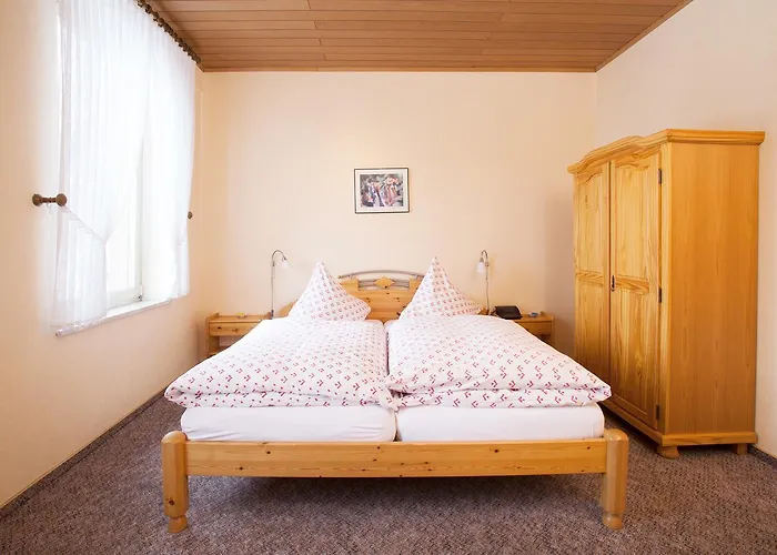 Zur Linde 3* Braunweiler